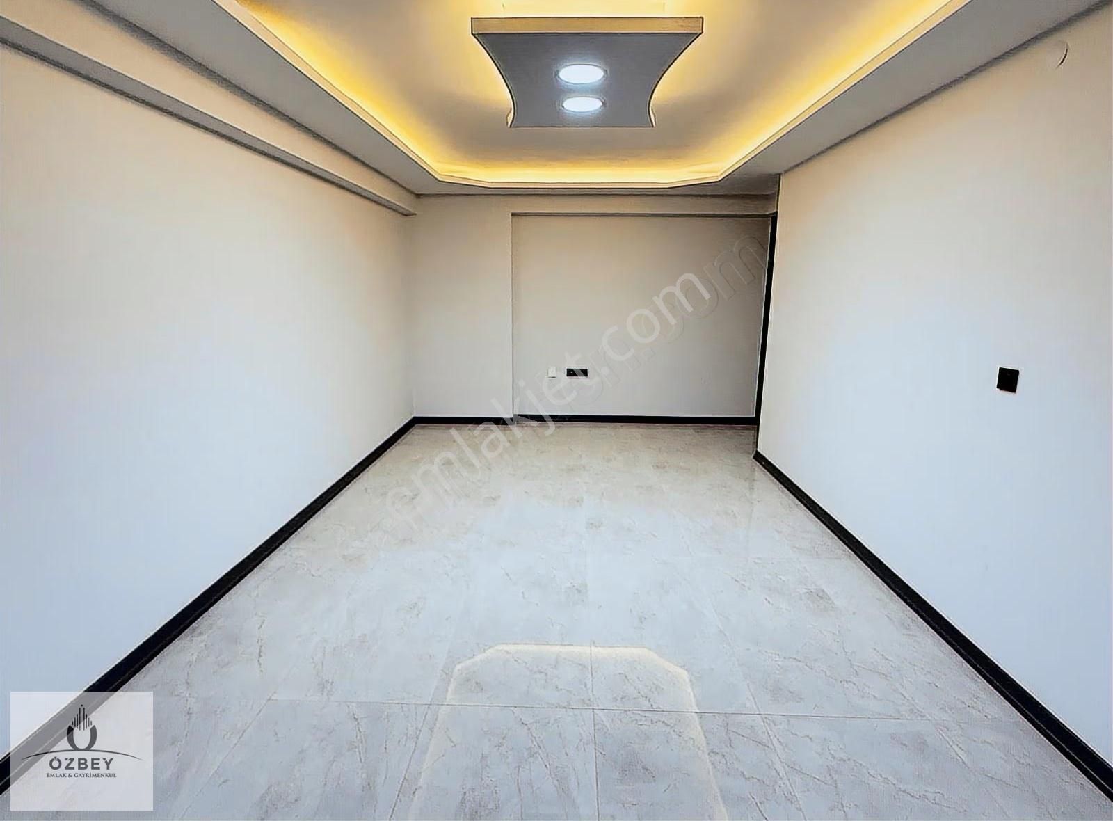 Özbey Emlaktan Vergi Dairesi Yakını Yerden Isıtma Kiralık 3+1 - Görsel 8