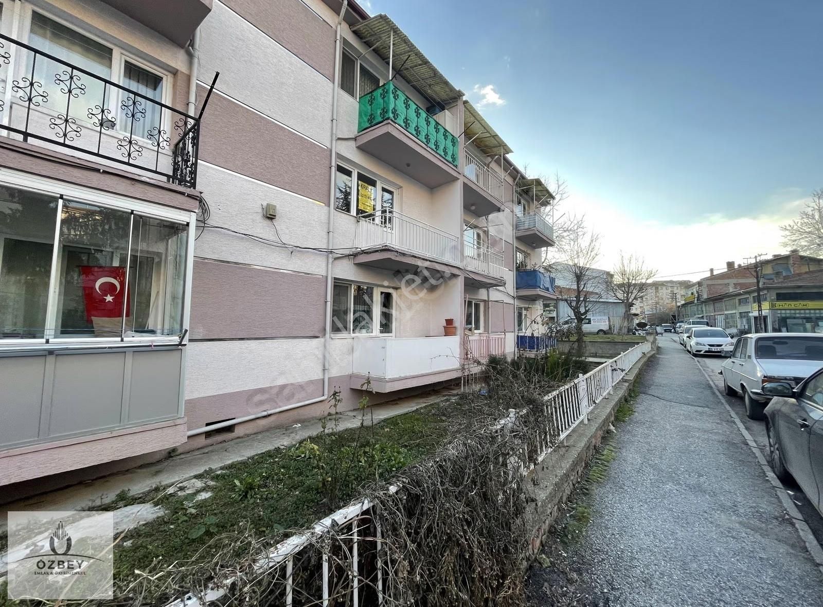 Özbey Emlaktan Kurtuluş Mh Ziya Paşa Cd Yakını Kiralık 2+1 - Görsel 2