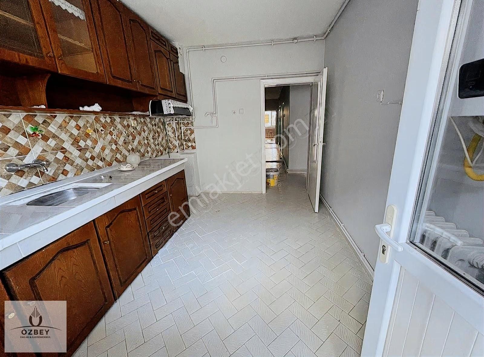 Özbey Emlaktan Kurtuluş Mh Ziya Paşa Cd Yakını Kiralık 2+1 - Görsel 11