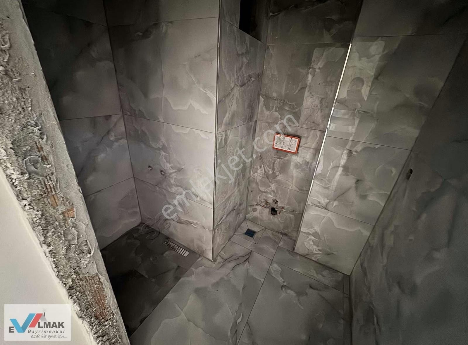 Evalmak'tan Söğütlüçeşme Mah.de Satılık 3+1 Otoparklı Arakat - Görsel 31