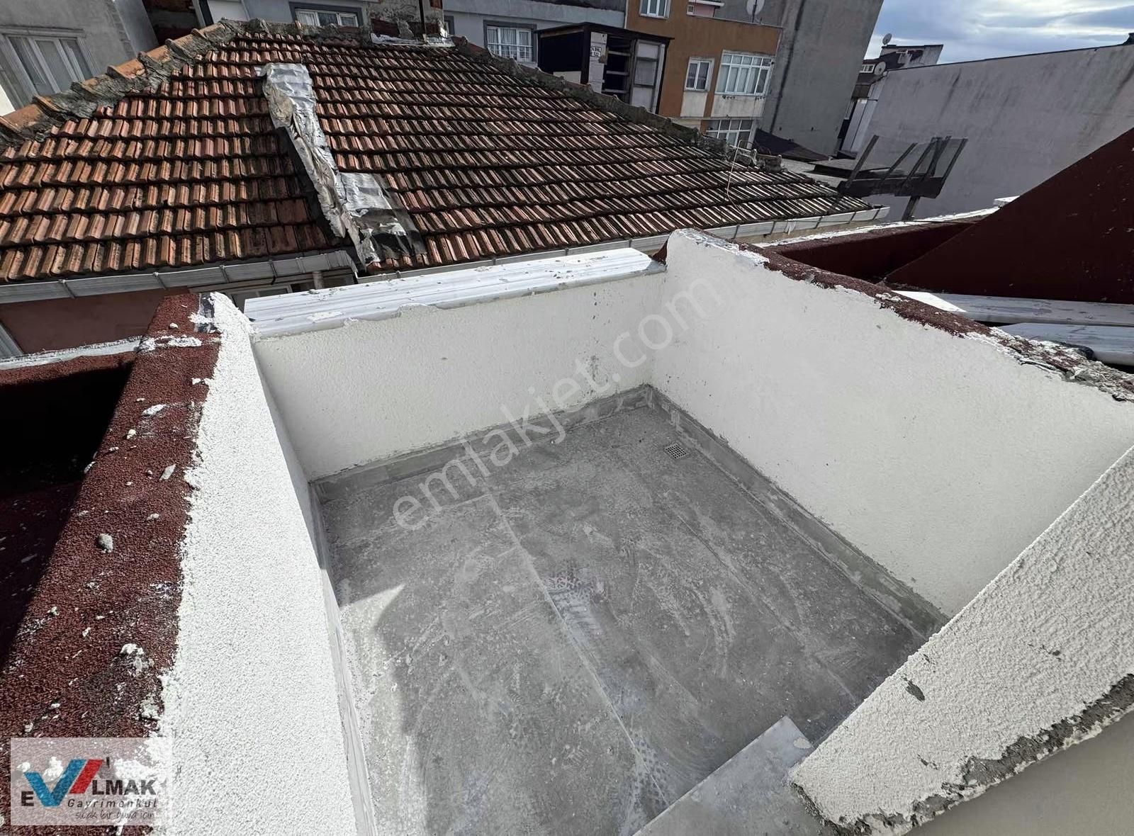 Evalmak'tan Söğütlüçeşme Mah.de Satılık 3+1 Otoparklı Teras Katı - Görsel 9