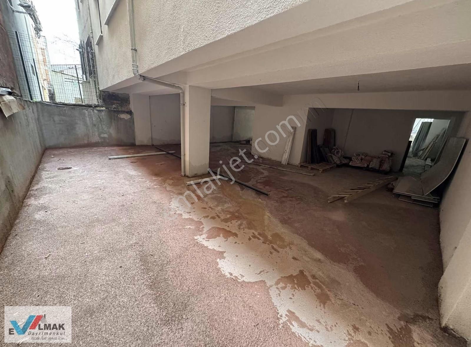 Evalmak'tan Söğütlüçeşme Mah.de Satılık 3+1 Otoparklı Teras Katı - Görsel 14