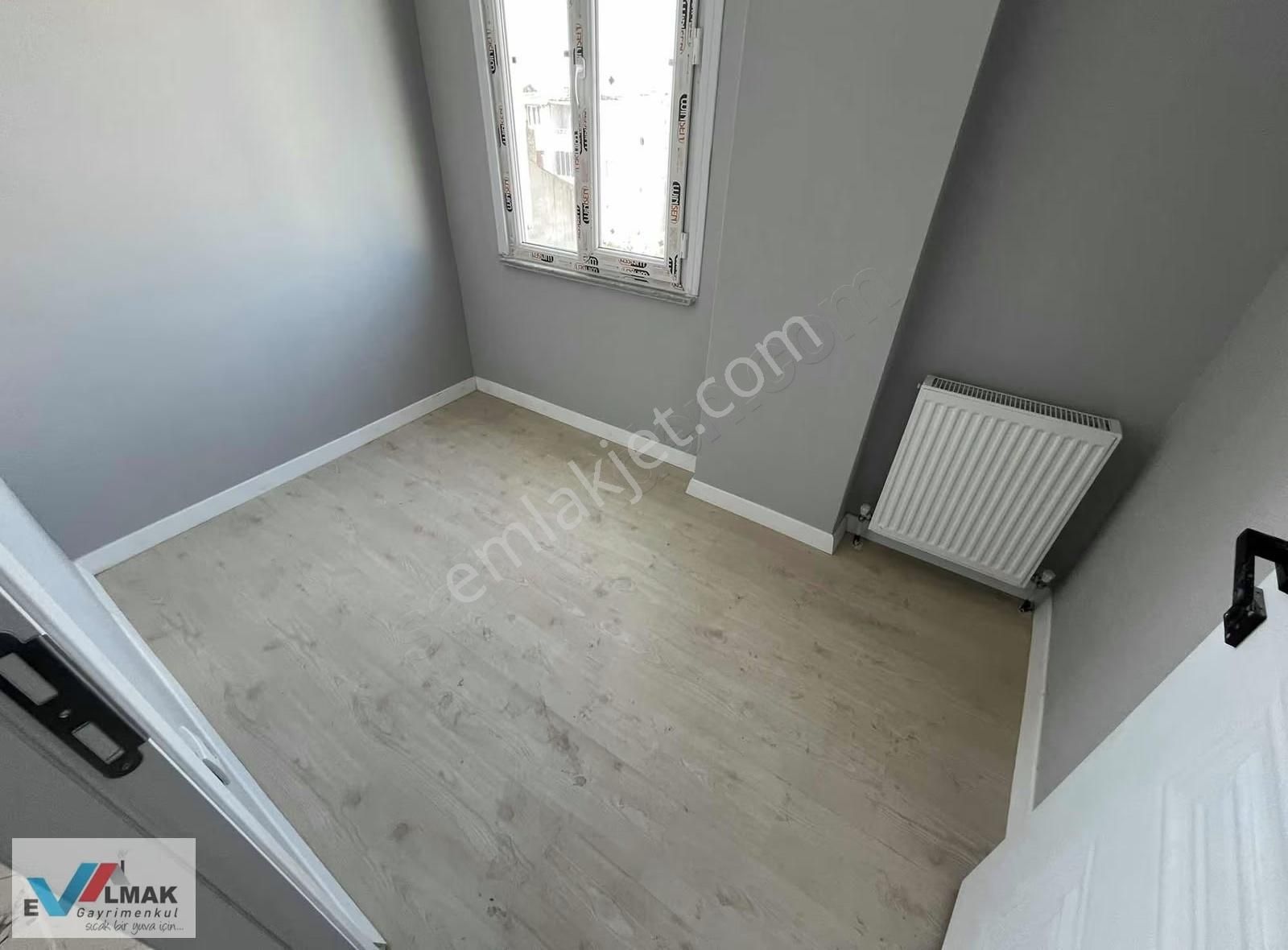 Evalmak'tan Söğütlüçeşme Mah.de Satılık 5+2(160m2) Dubleks Daire - Görsel 24