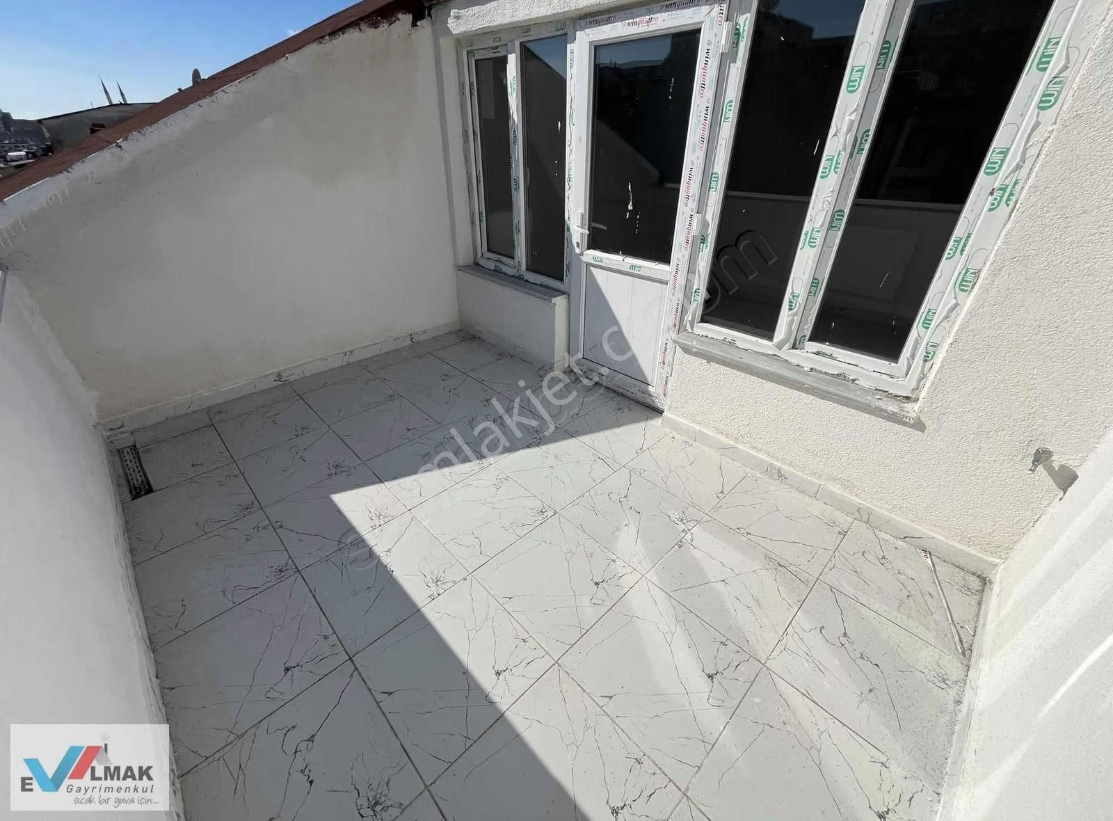 Evalmak'tan Söğütlüçeşme Mah.de Satılık 5+2(160m2) Dubleks Daire - Görsel 35