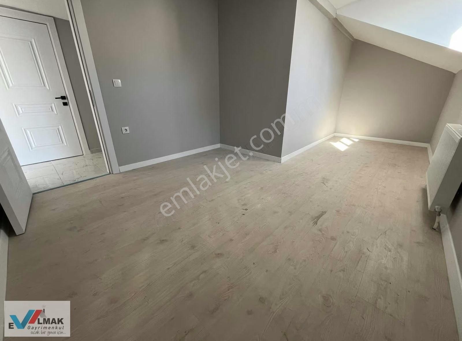 Evalmak'tan Söğütlüçeşme Mah.de Satılık 5+2(160m2) Dubleks Daire - Görsel 33