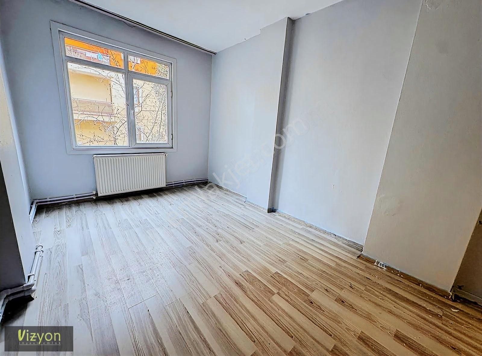 Çekmeköy Soğukpınar Mahallesinde Arakat 2+1 Kiralık Daire - Görsel 4