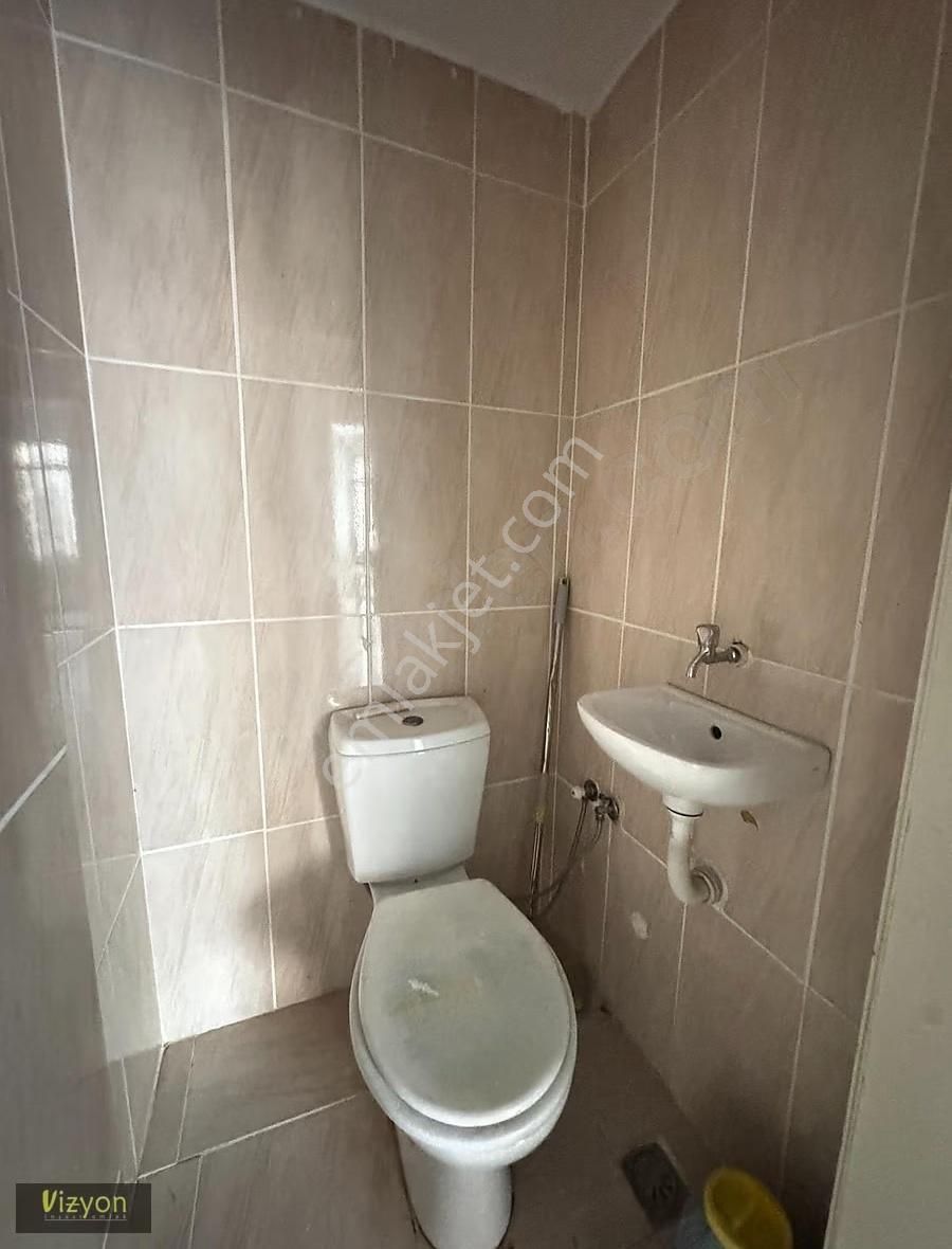 Çekmeköy Soğukpınar Mahallesinde Arakat 2+1 Kiralık Daire - Görsel 21