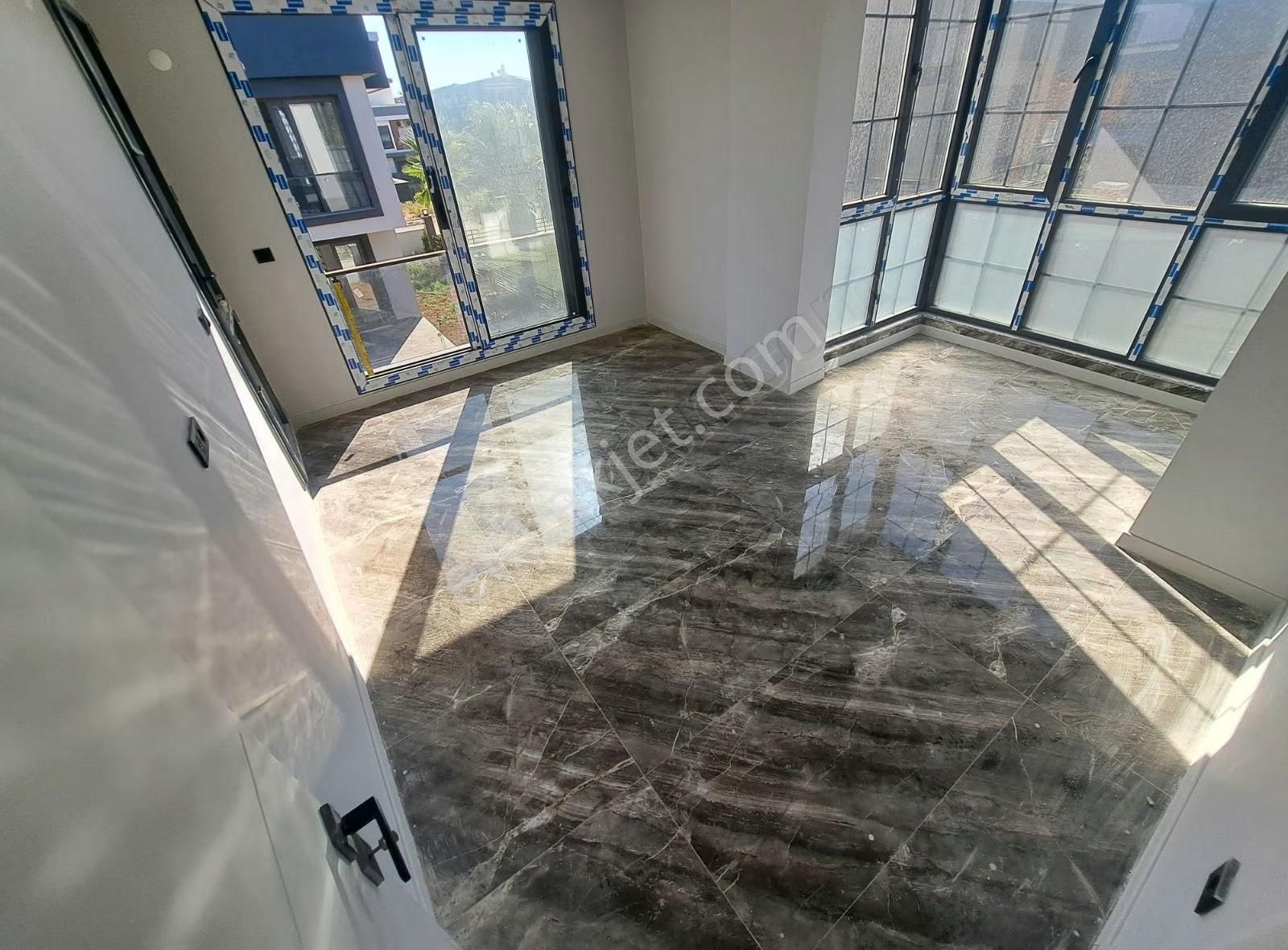 Seferihisar Doğanbey De Satılık Tek Müstakil 2+1 Villa - Görsel 11