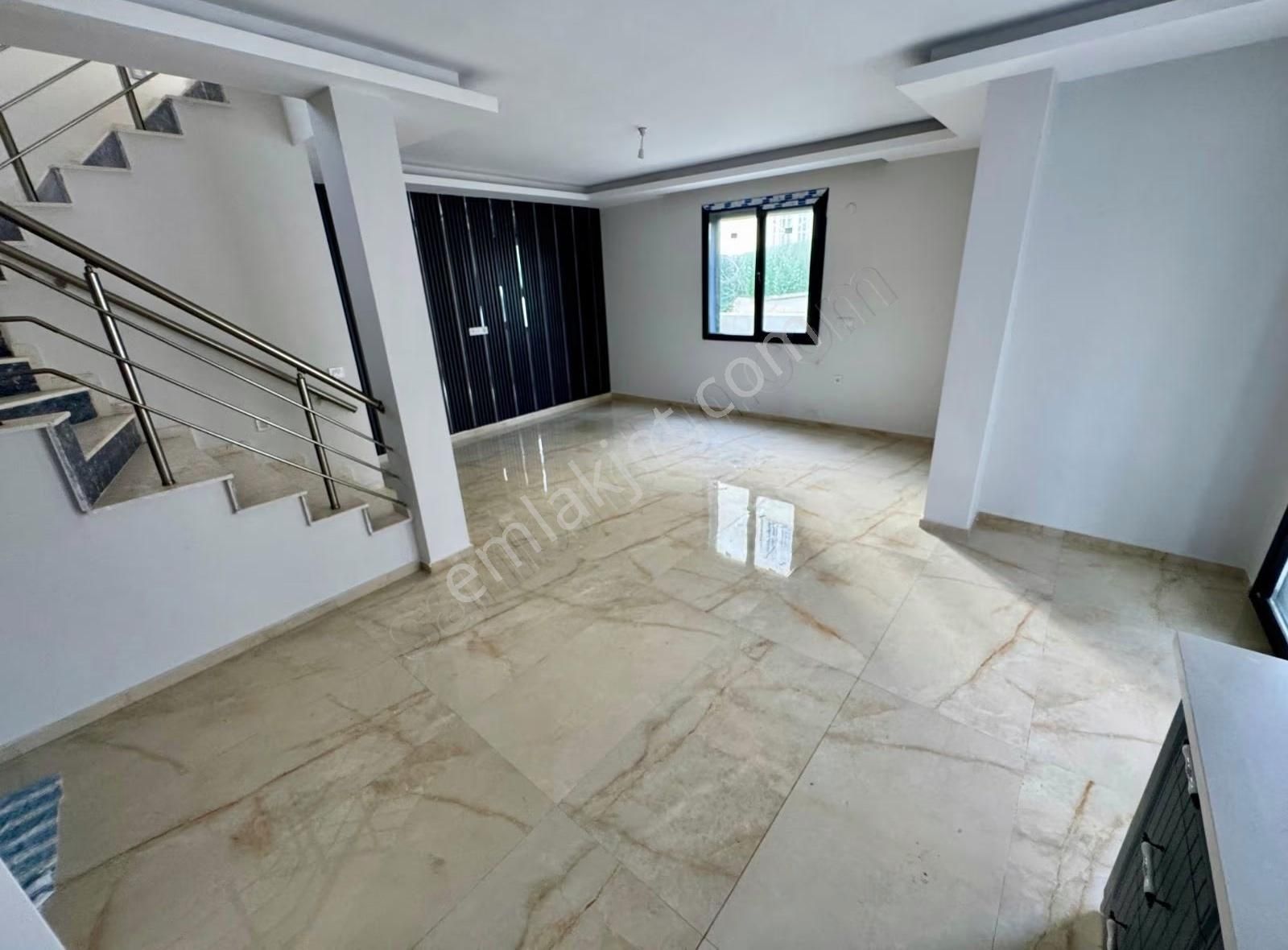 İzmir Seferihisar Atatürk Mahallesin De Satılık 4+1 Villa - Görsel 8