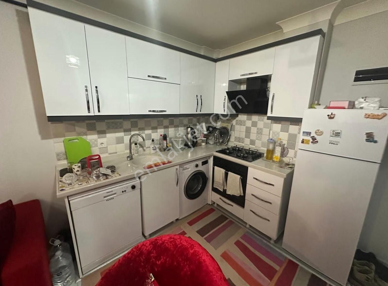 Ful Eşyalı Cam Balkonlu