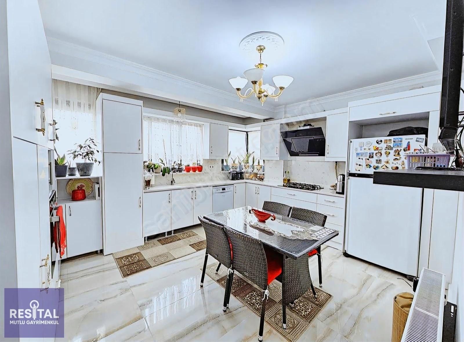 Rs Mutludan Kayapada Müstakil 5+1 Lüks Fırsat Villa (400 M2) - Görsel 10