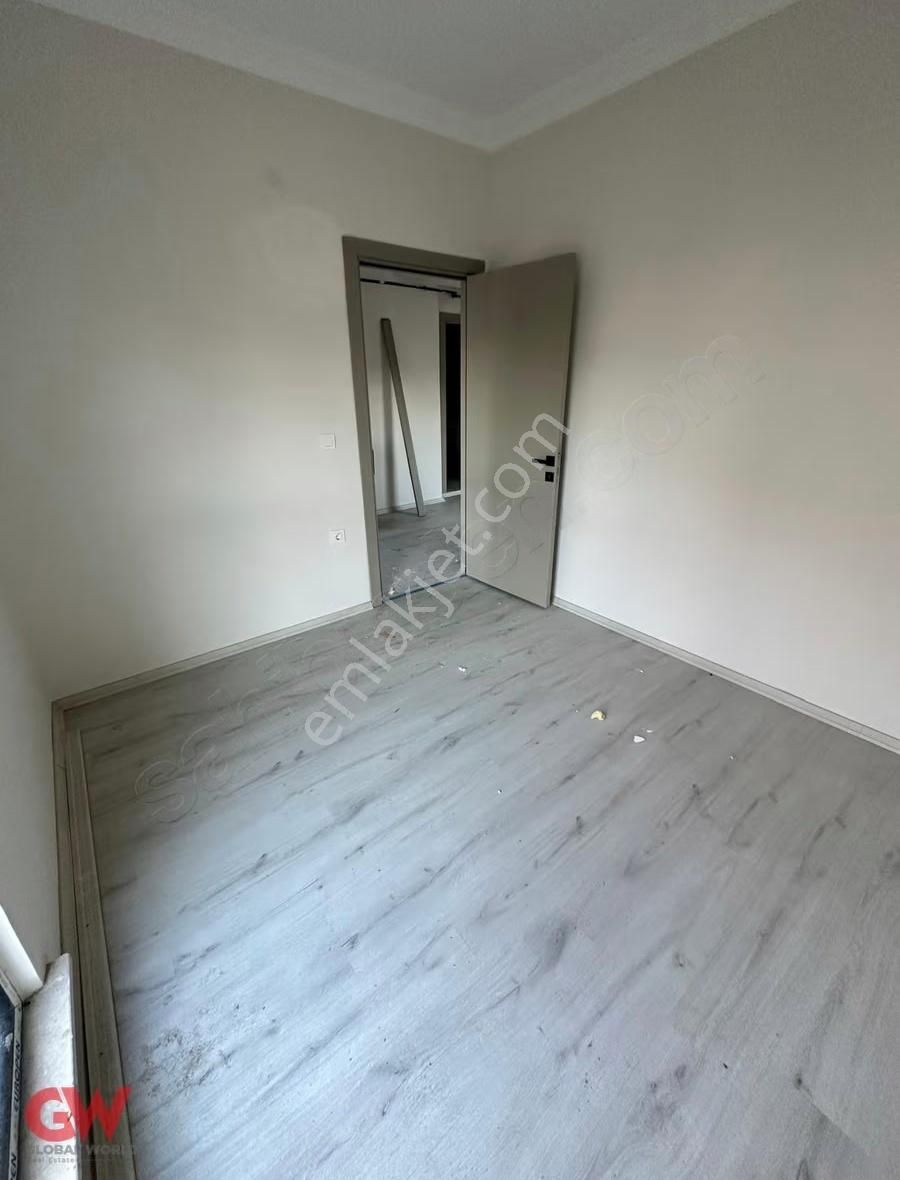 Fırsat Acil 1+1 Havuzlu Kumbağında Daire Satılık - Görsel 4