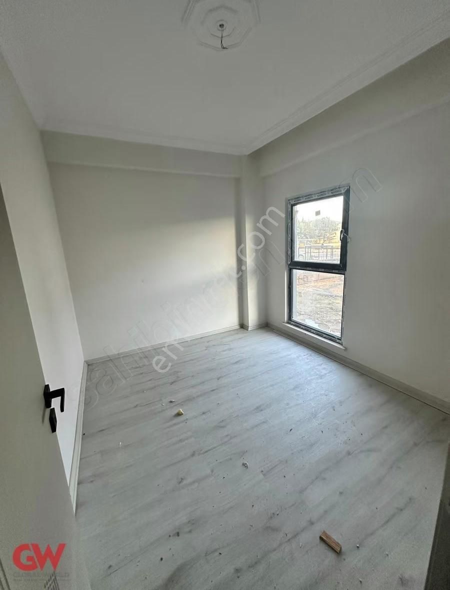 Fırsat Acil 1+1 Havuzlu Kumbağında Daire Satılık - Görsel 8