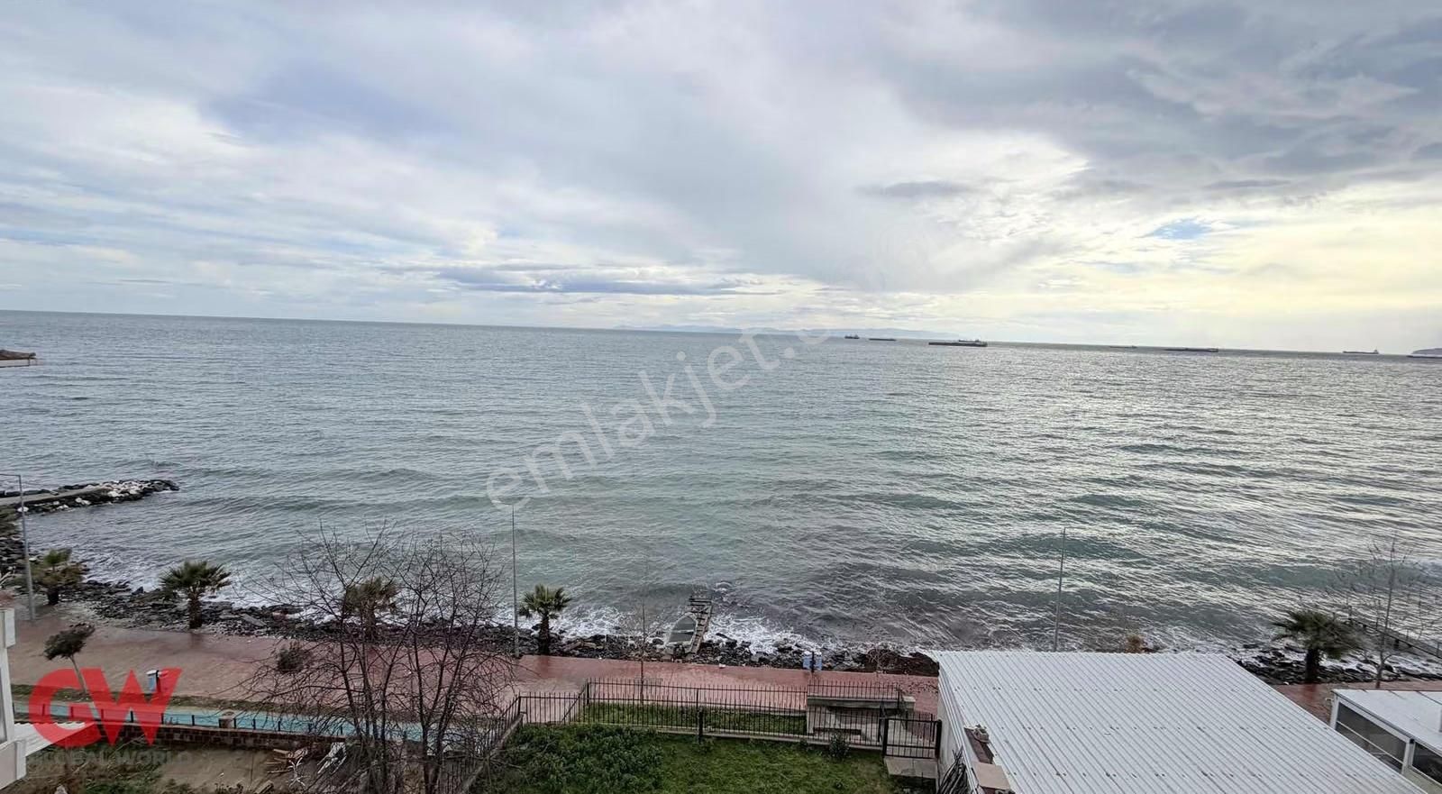 Tekirdağ Cumhuriyet Mah. Deniz Manzaralı Muhteşem Kiralık Daire!