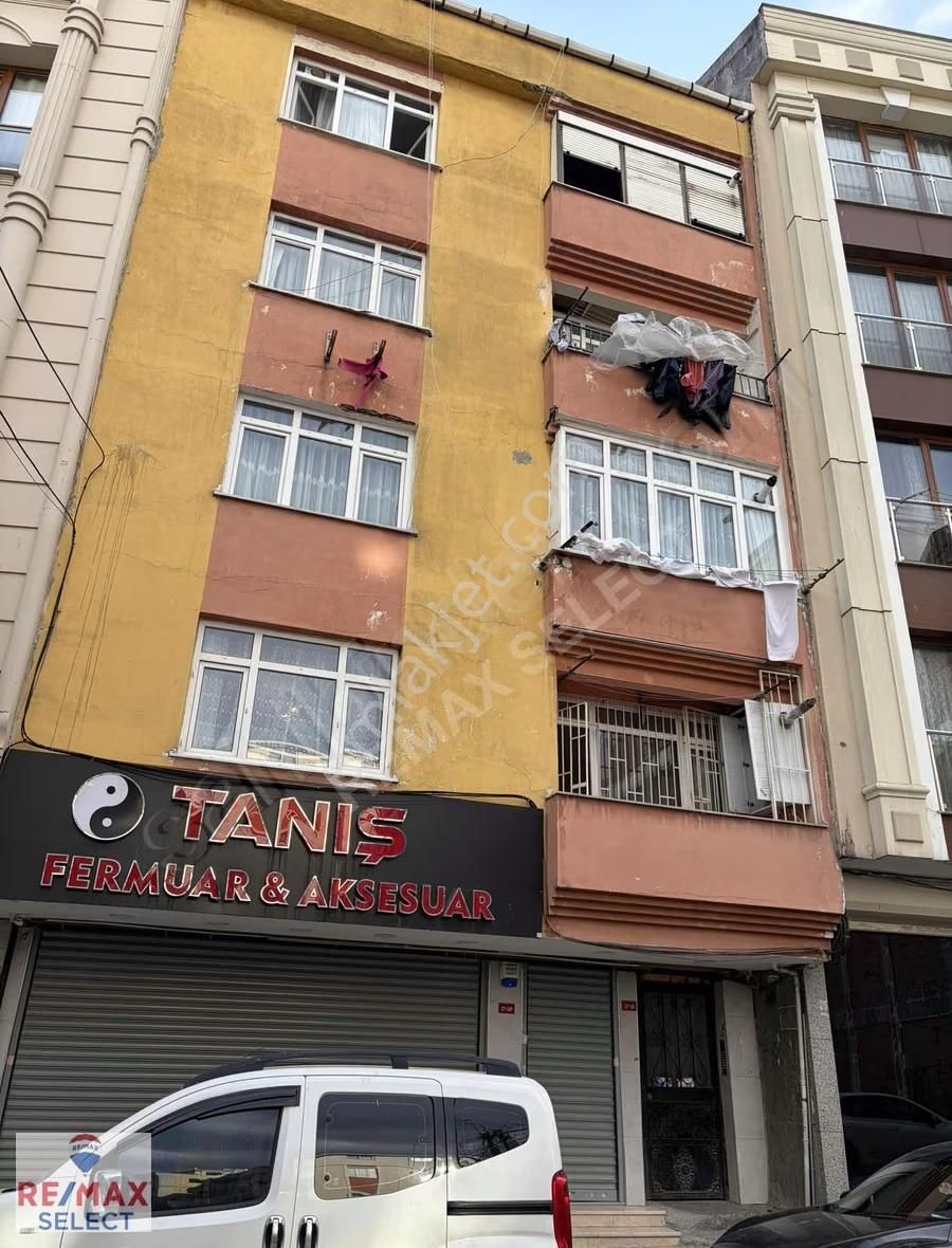 Remax Ozan Tandoğan 2+1 Kiralık Eşyalı - Görsel 2