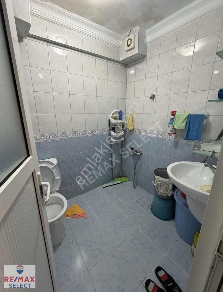 Remax Ozan Tandoğan 2+1 Kiralık Eşyalı - Görsel 7