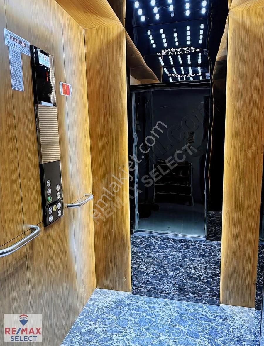 Denizköşkler'de Sıfır Asansörlü 2. Kat 2+1 Satılık Daire - Görsel 18