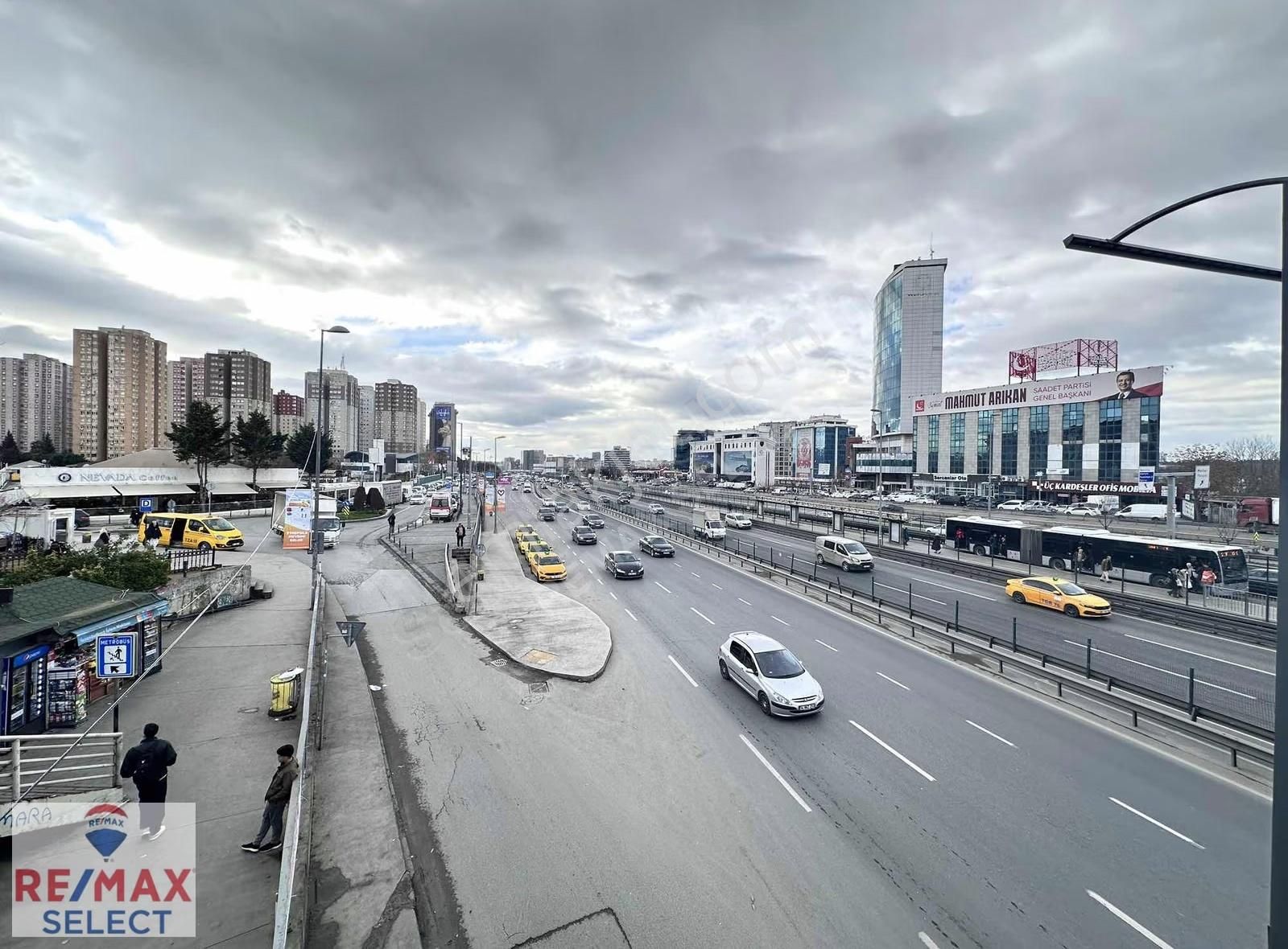 Zeytinburnu Maltepe 1.850m2kapalı 700m2açık Alanlı Kdv Avantajlı - Görsel 6