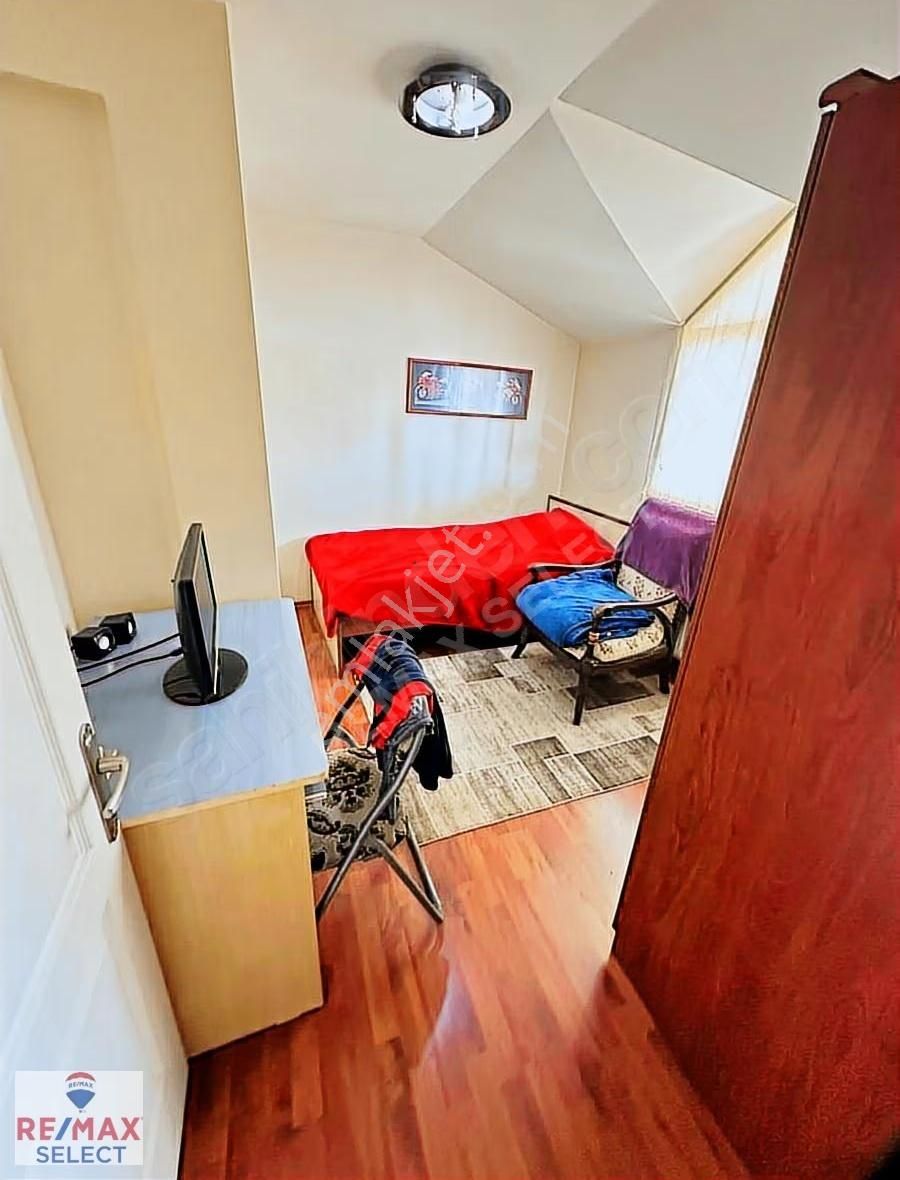 Remax Fuat Demirelli Bakırköy De Genç Bina Da Dubleks - Görsel 10