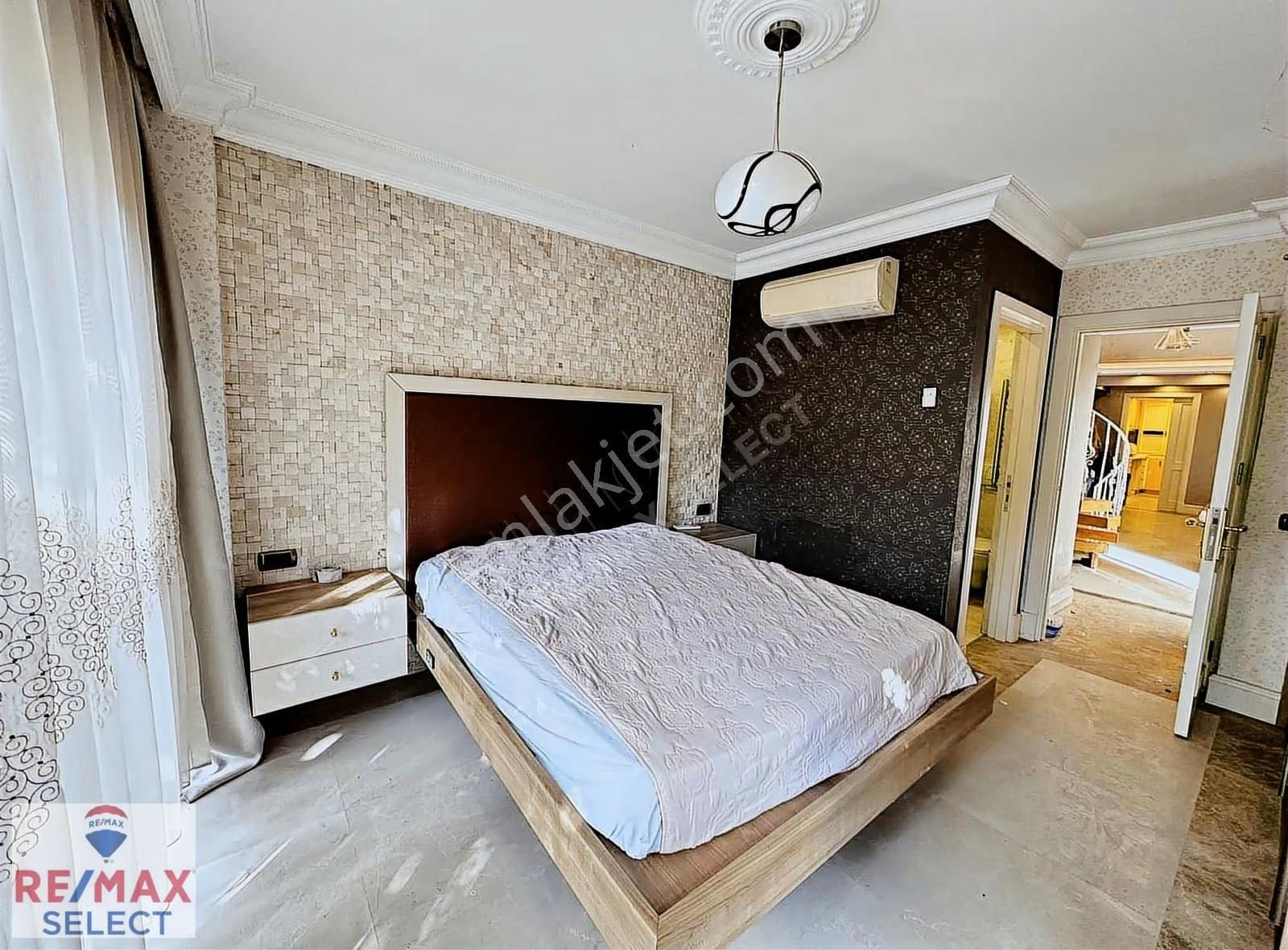 Kadırga 3katlı Müstakil Binada Bahçeli Dekorasyonlu Özelmülk - Görsel 7