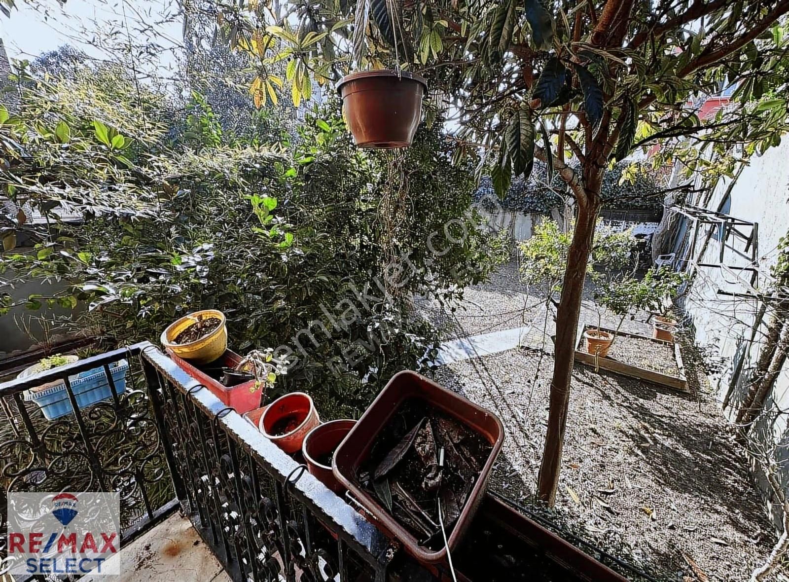 Kadırga 3katlı Müstakil Binada Bahçeli Dekorasyonlu Özelmülk - Görsel 5