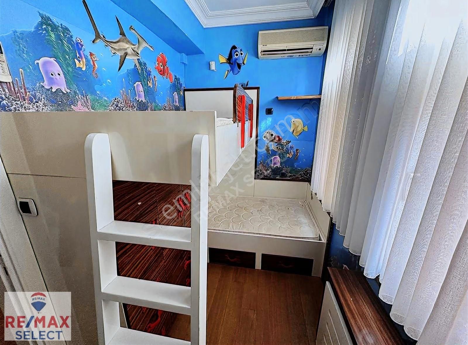 Kadırga 3katlı Müstakil Binada Bahçeli Dekorasyonlu Özelmülk - Görsel 4