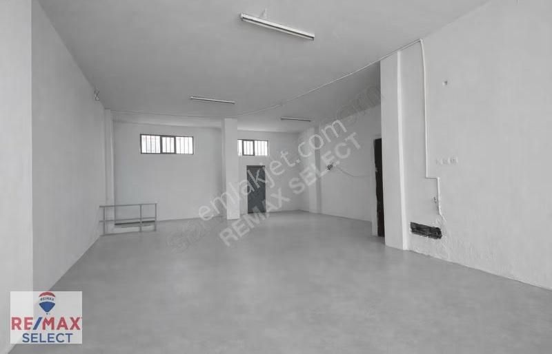 Küçükçekmece Sultanmurat Ana Cadde Üzeri Kiralık 250 M2 Dükkan - Görsel 16