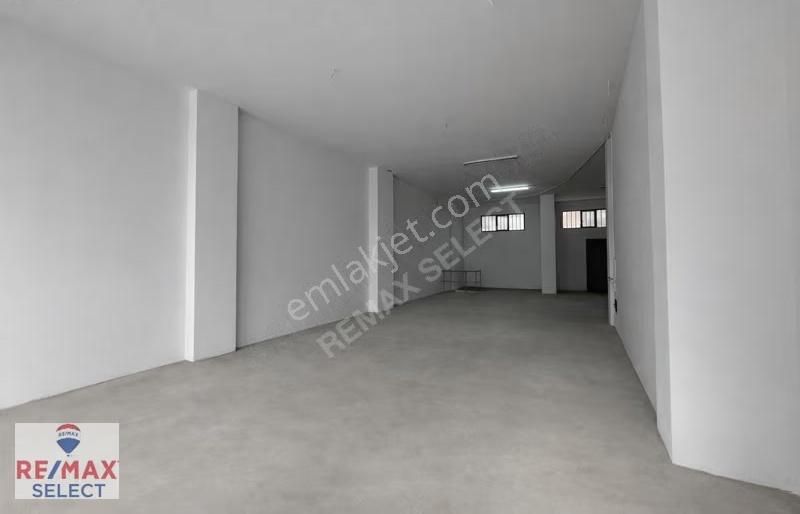Küçükçekmece Sultanmurat Ana Cadde Üzeri Kiralık 250 M2 Dükkan - Görsel 21
