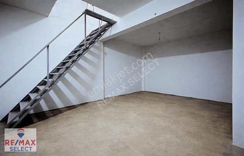 Küçükçekmece Sultanmurat Ana Cadde Üzeri Kiralık 250 M2 Dükkan - Görsel 26