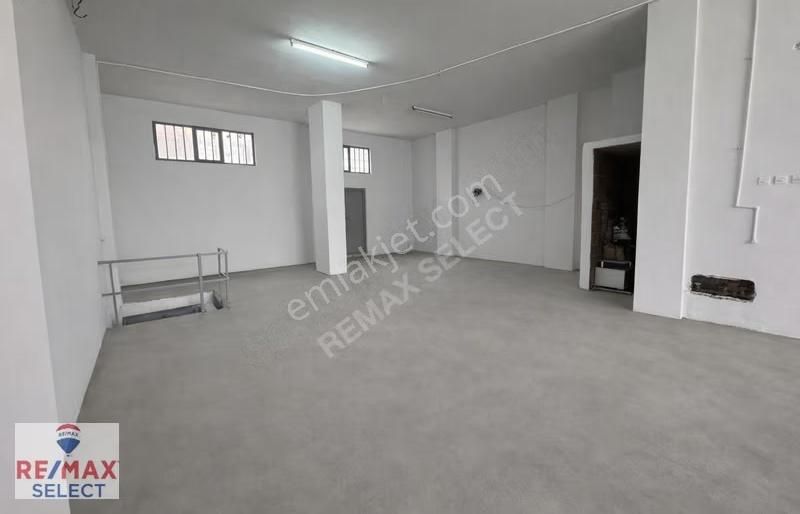 Küçükçekmece Sultanmurat Ana Cadde Üzeri Kiralık 250 M2 Dükkan - Görsel 7