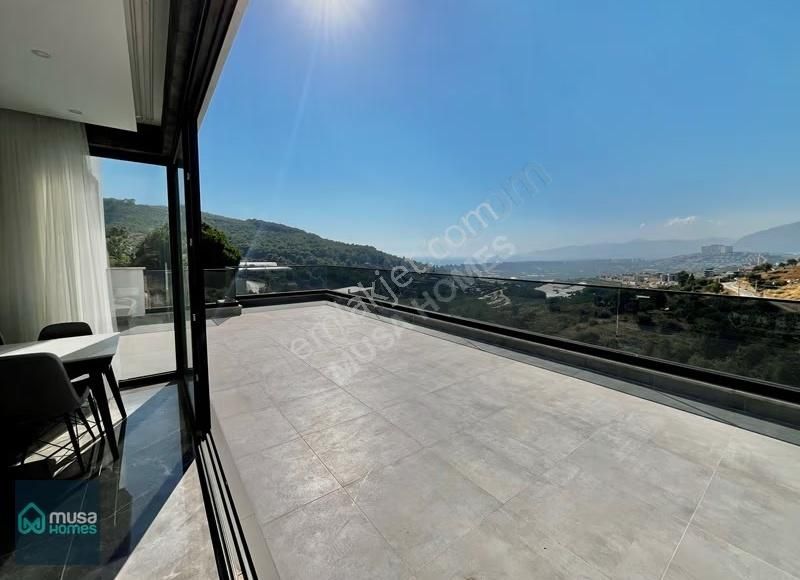 Alanya Kargıcakta Lüks Eşyalı Deniz Doğa Ve Kale Manzaralı Villa - Görsel 4