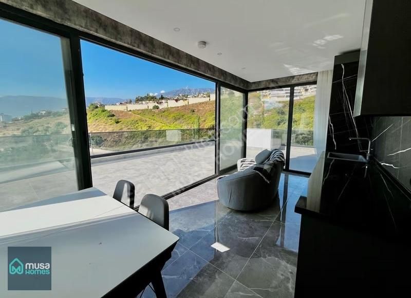 Alanya Kargıcakta Lüks Eşyalı Deniz Doğa Ve Kale Manzaralı Villa - Görsel 25