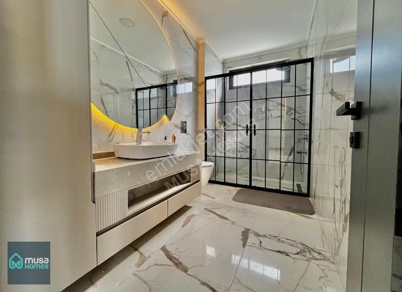 Alanya Kargıcakta Lüks Eşyalı Deniz Doğa Ve Kale Manzaralı Villa - Görsel 16