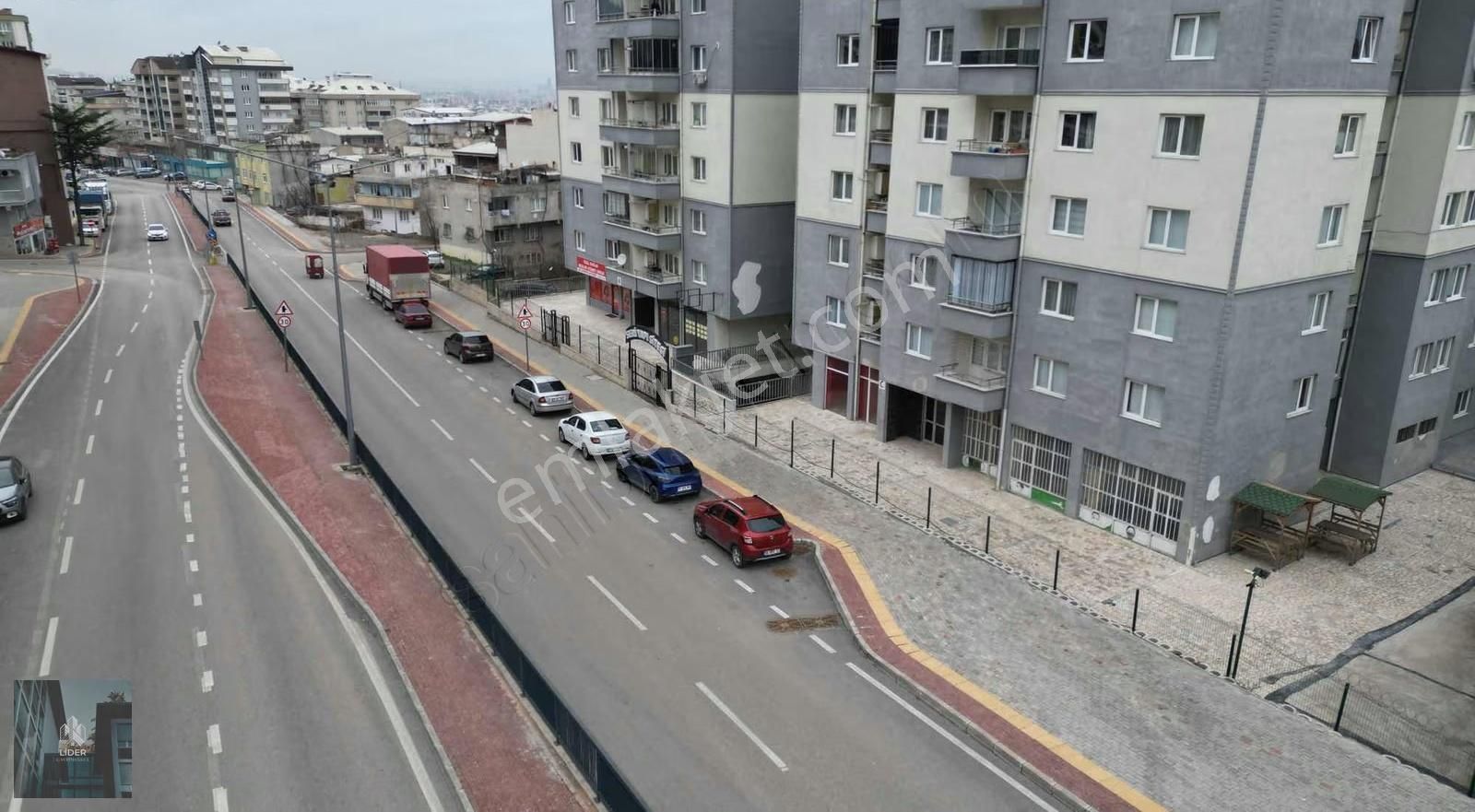 Cadde Üzeri Kiralık Dükkan - Görsel 5