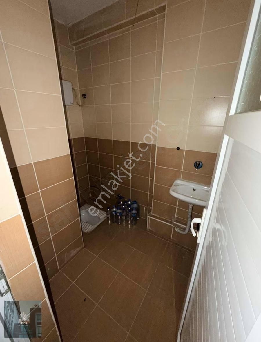 Cadde Üzeri Kiralık Dükkan - Görsel 9