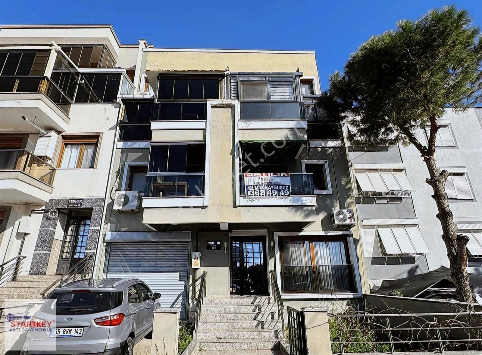 Çiğli Evka 2 De Geniş Çift Cephe Balkonlu 2+1 Satılık Daire