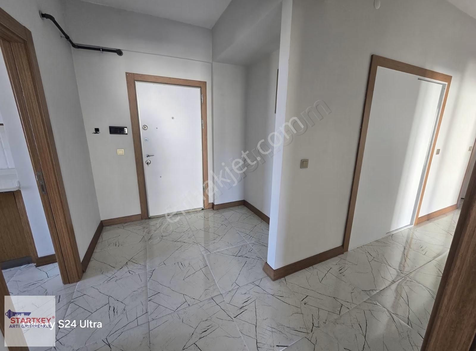 Bayraklı Toki Konutları 6. Etapta 3+1 Kiralık Daire - Görsel 24