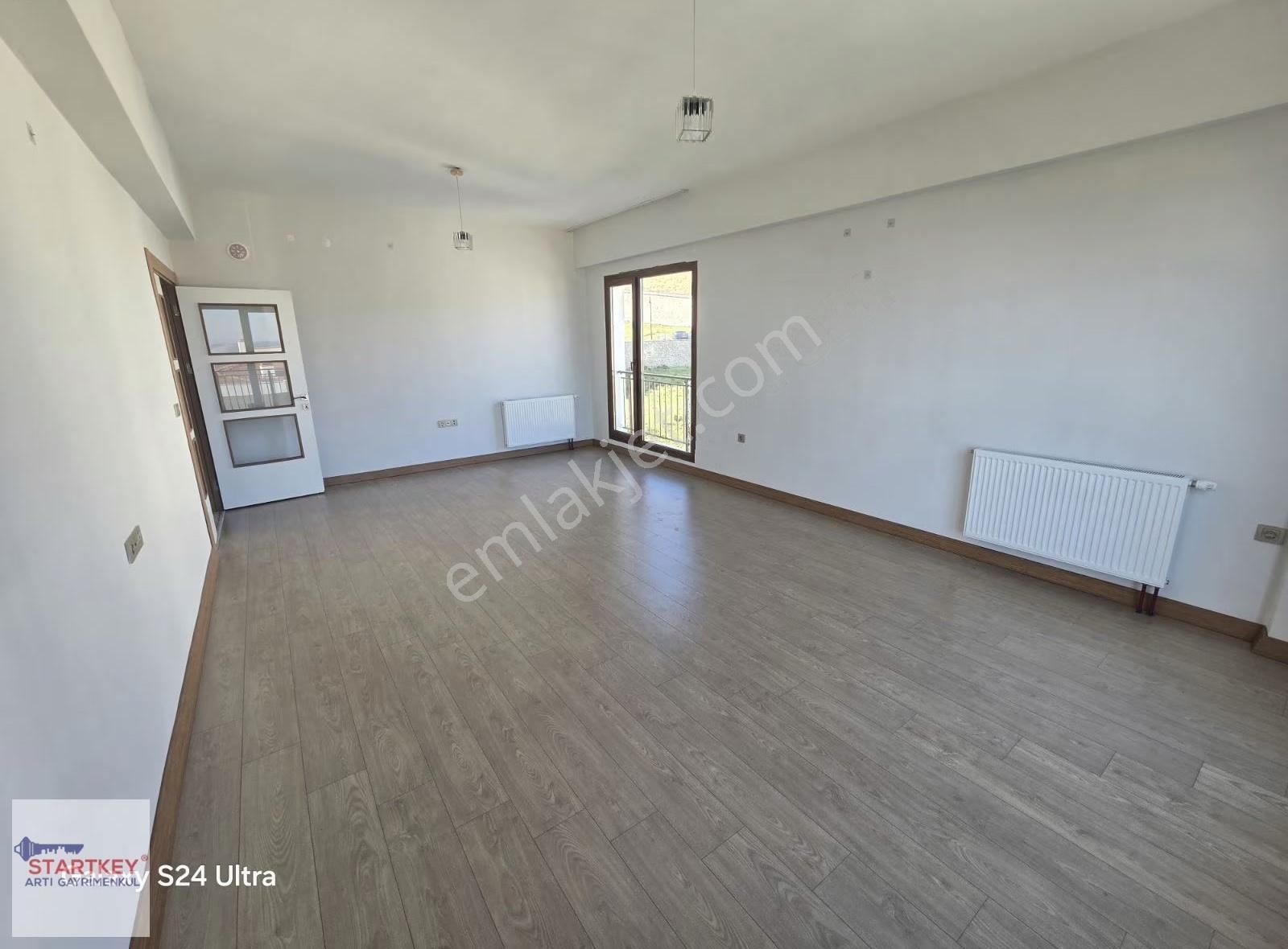 Bayraklı Toki Konutları 6. Etapta 3+1 Kiralık Daire - Görsel 12