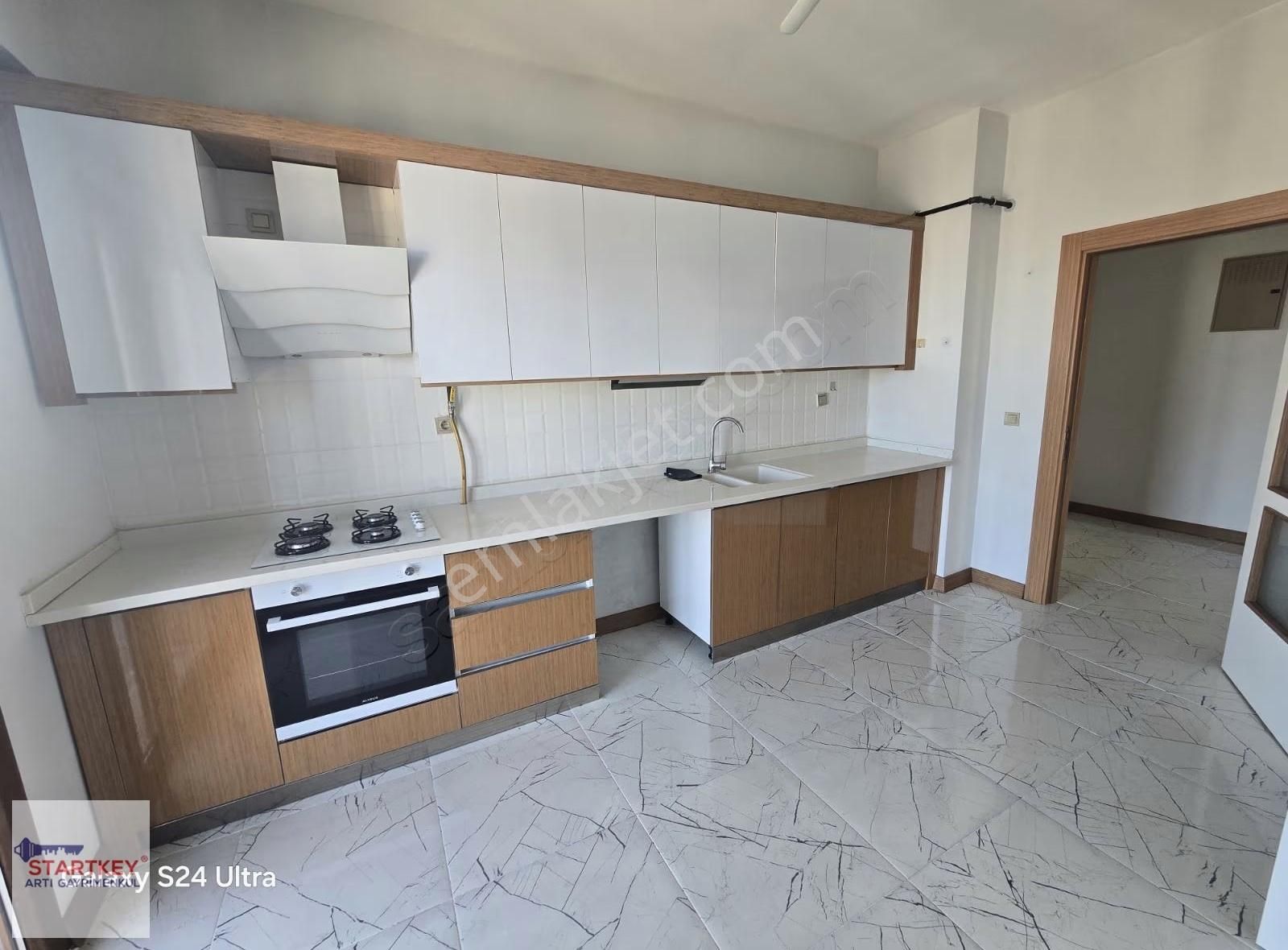 Bayraklı Toki Konutları 6. Etapta 3+1 Kiralık Daire - Görsel 11