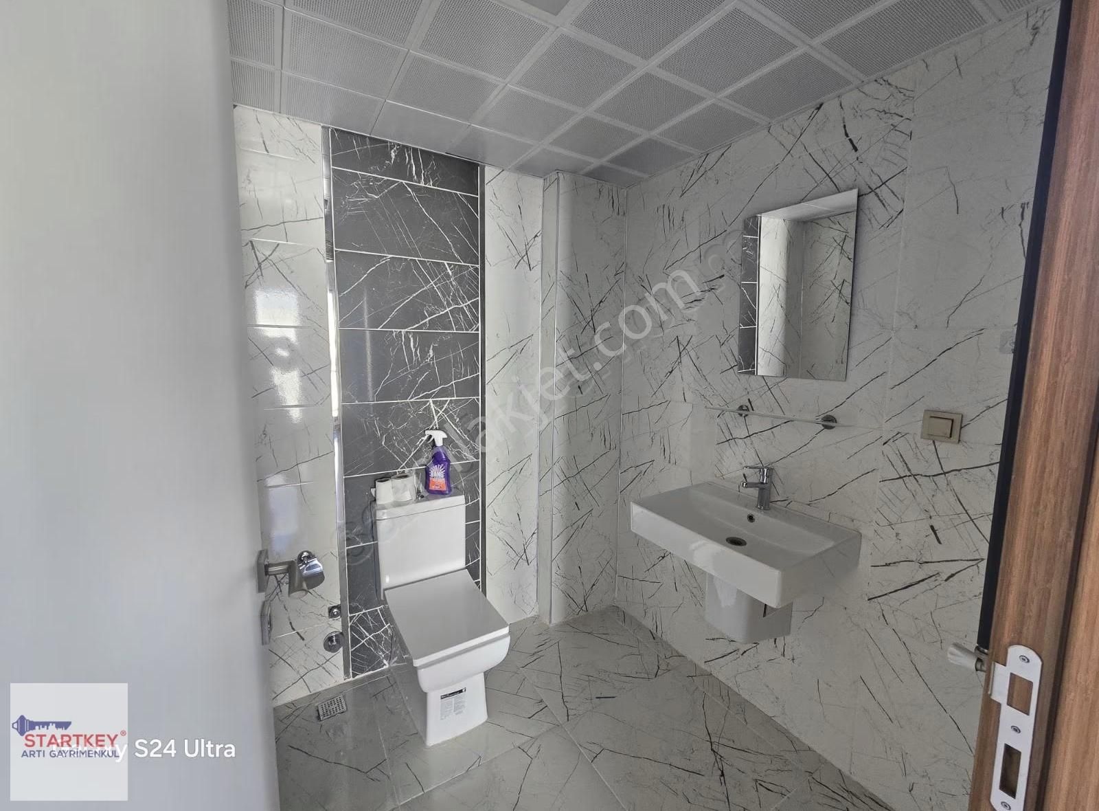 Bayraklı Toki Konutları 6. Etapta 3+1 Kiralık Daire - Görsel 22