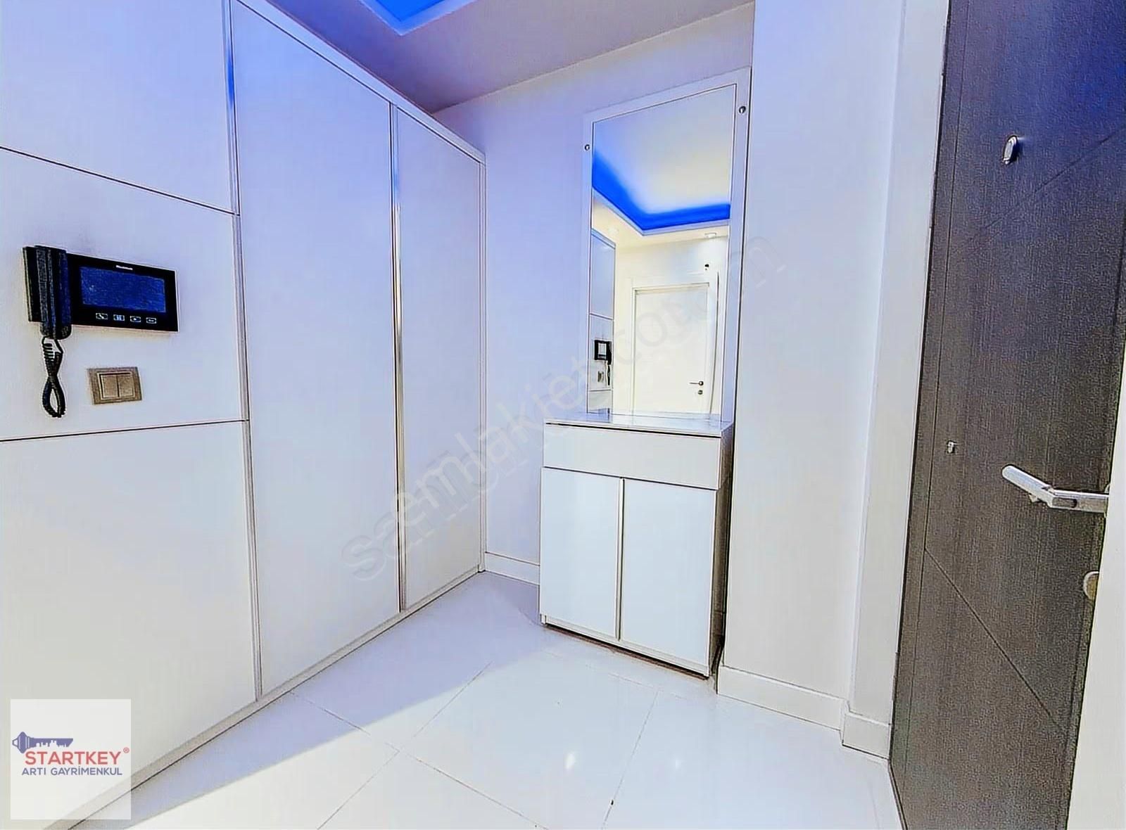 Karşıyaka Ordu Bulvarı Üzerinde Köşe Konum 3+1 Satılık Daire - Görsel 22