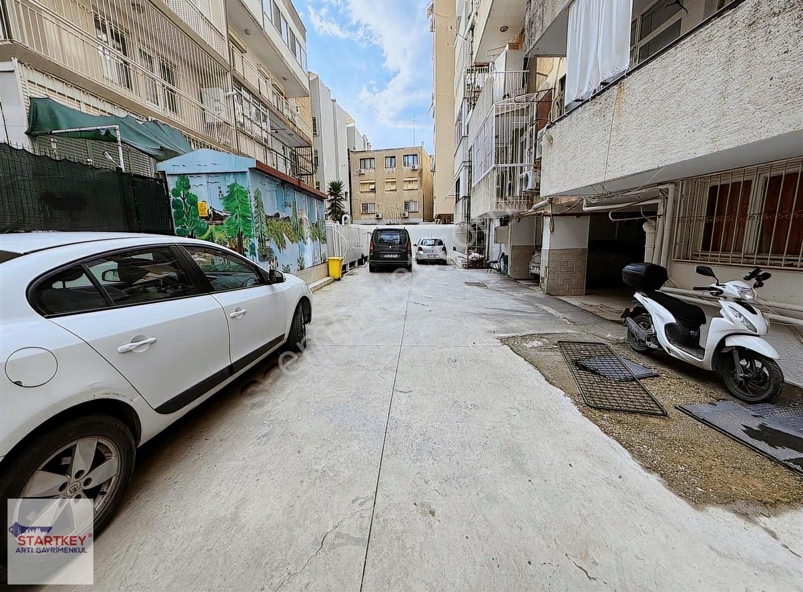 Mithatpaşa Cadde Üzerinde 3+1 Satılık Otoparklı Daire - Görsel 2