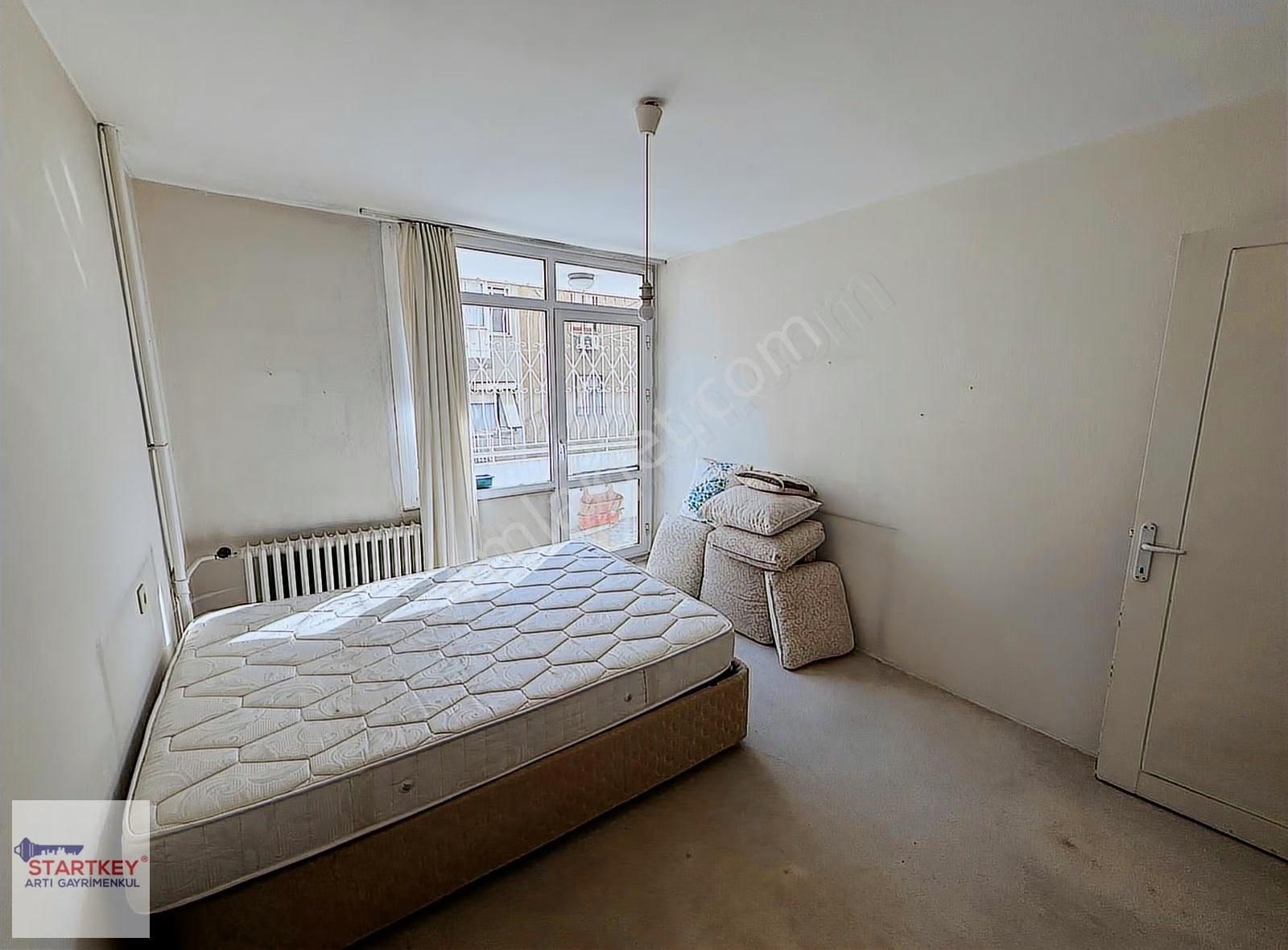 Mithatpaşa Cadde Üzerinde 3+1 Satılık Otoparklı Daire - Görsel 18
