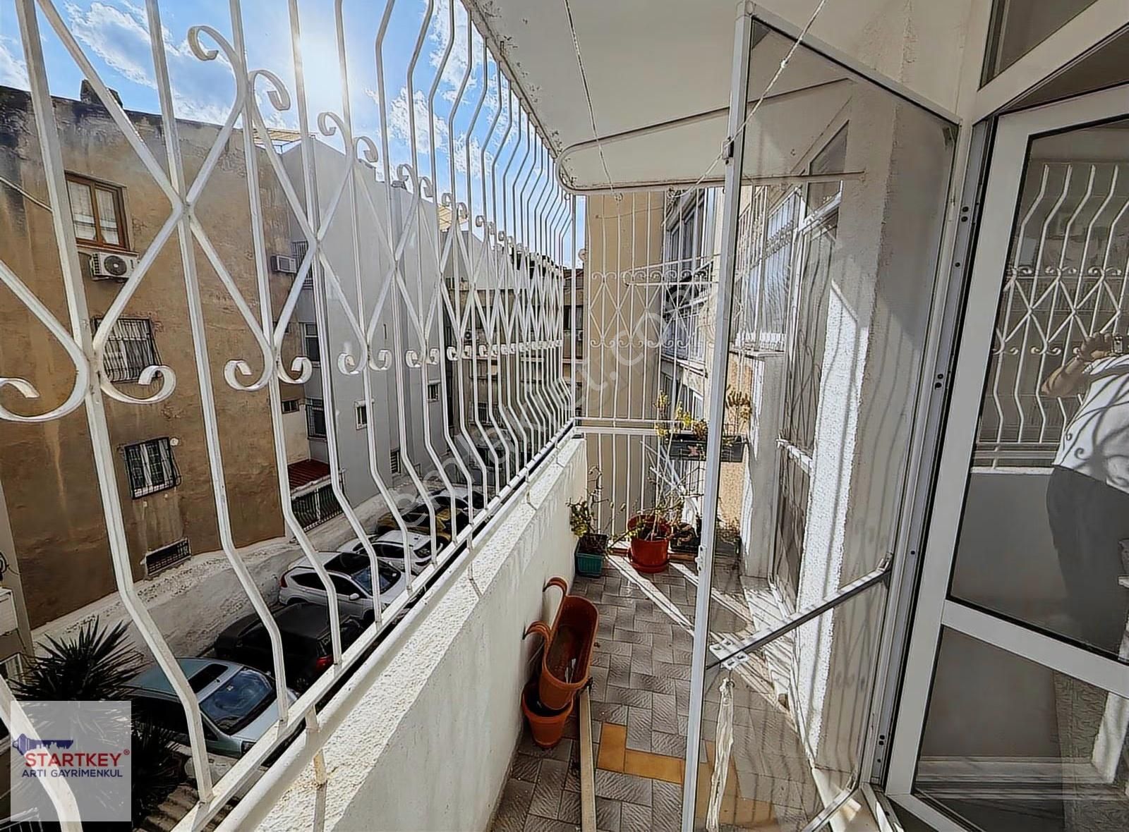 Mithatpaşa Cadde Üzerinde 3+1 Satılık Otoparklı Daire - Görsel 15