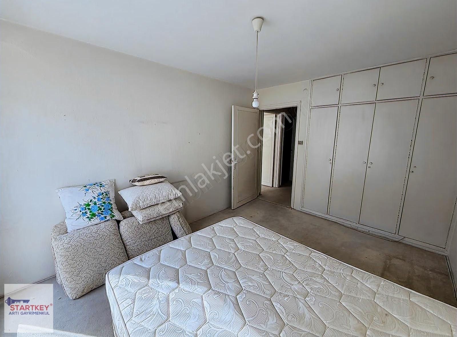 Mithatpaşa Cadde Üzerinde 3+1 Satılık Otoparklı Daire - Görsel 16