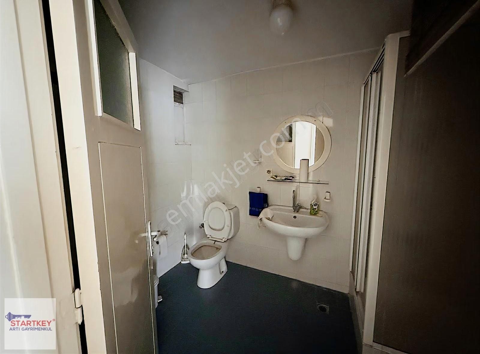 Mithatpaşa Cadde Üzerinde 3+1 Satılık Otoparklı Daire - Görsel 3