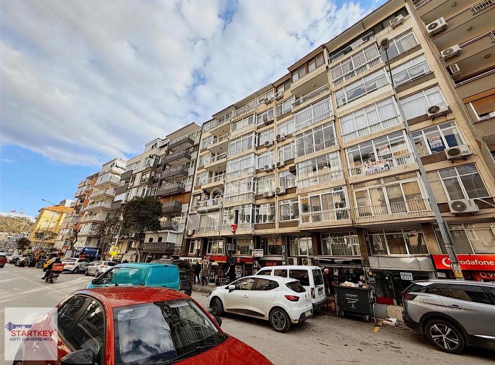 Mithatpaşa Cadde Üzerinde 3+1 Satılık Otoparklı Daire - Görsel 23