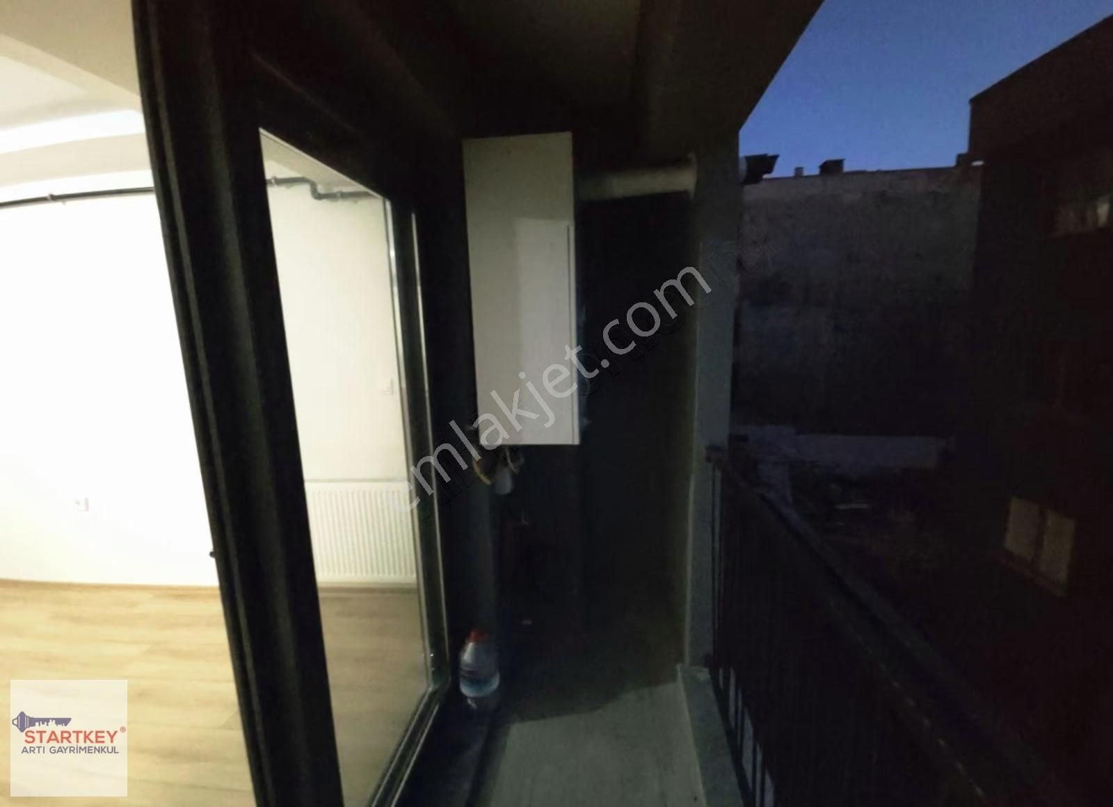 Çiğlide Anadolu Caddesine Yakın Kiralık 2+1 Daire - Görsel 15