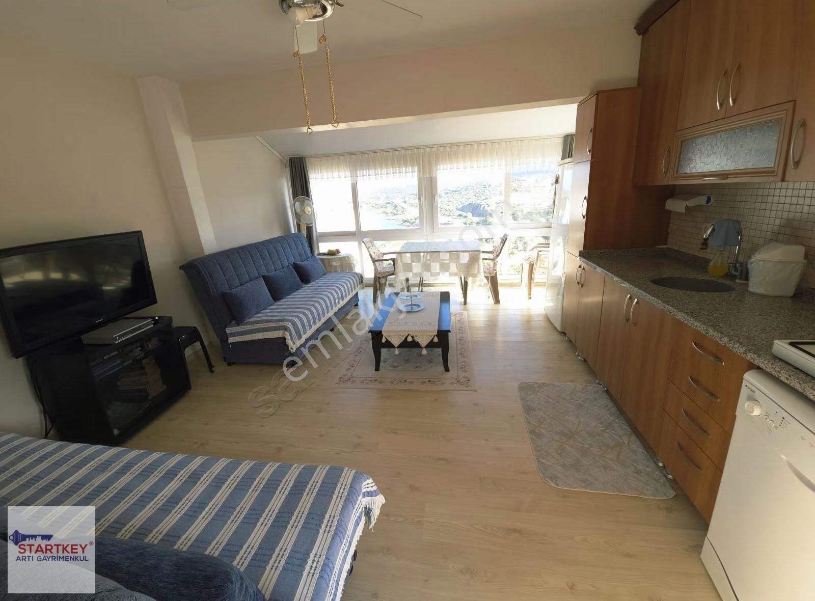 Yeni Foça Çanak Sitesinde Deniz Manzaralı Satılık Yazlık - Görsel 18