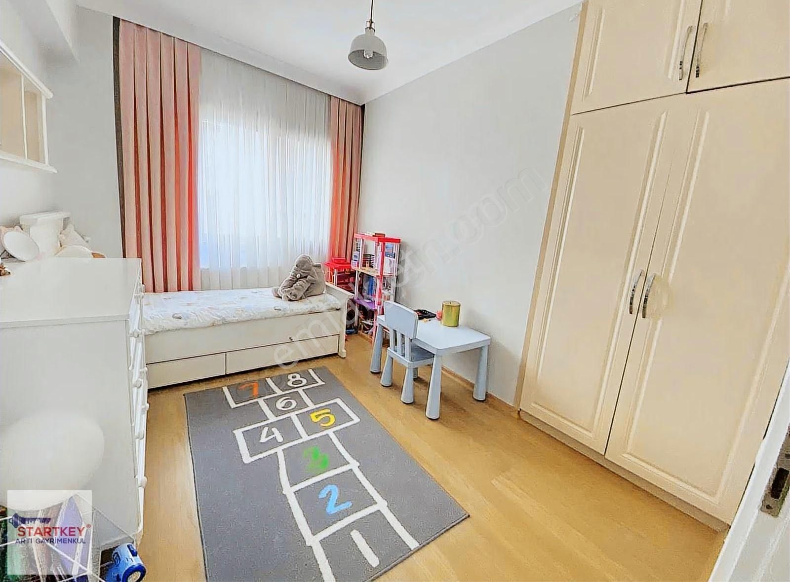 Karşıyaka Bahariye De Geniş 3+1satılık Daire - Görsel 4